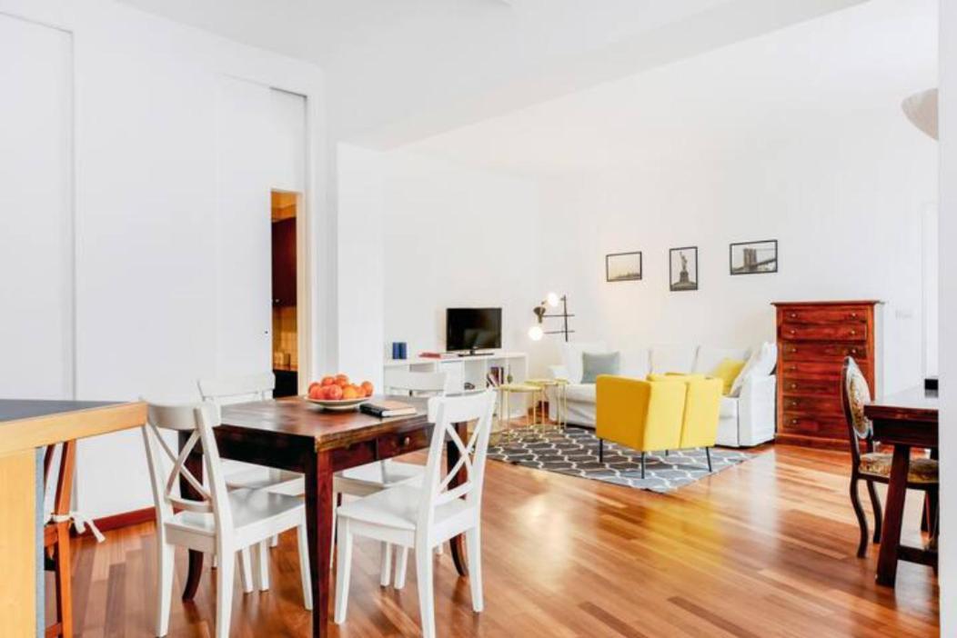 Pagano & Cenacolo Bright Apartamento